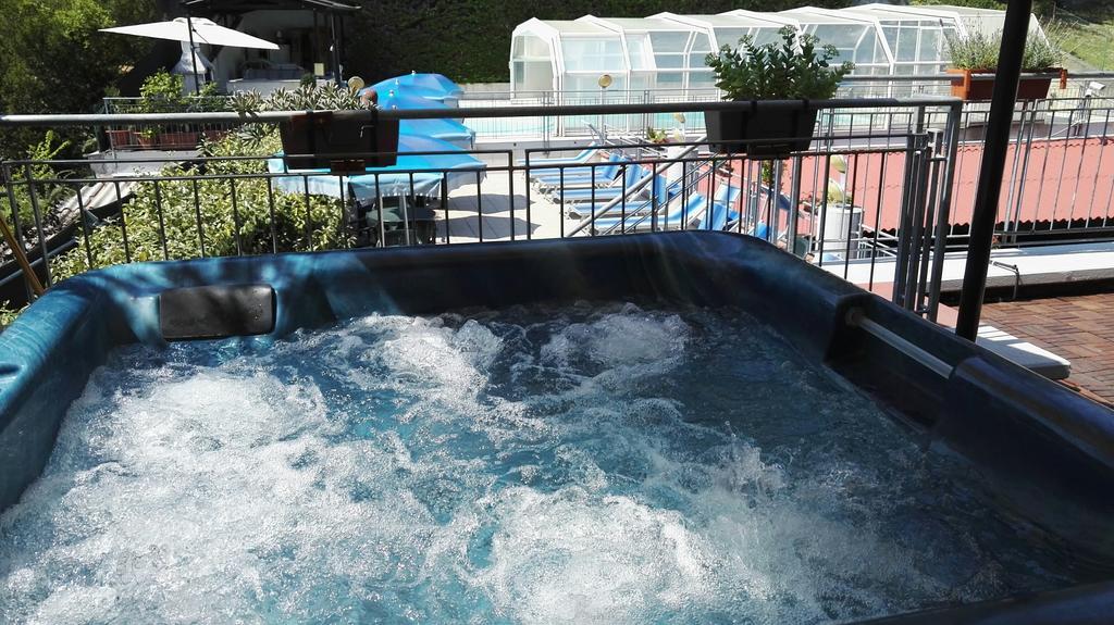 Hotel Astoria Tabiano Terme Exterior foto