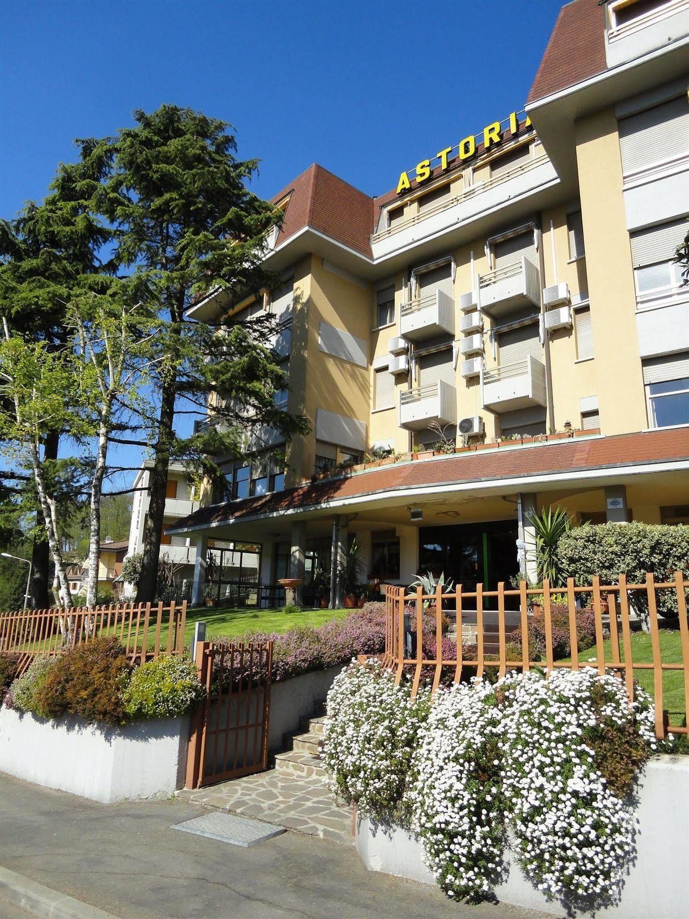 Hotel Astoria Tabiano Terme Exterior foto